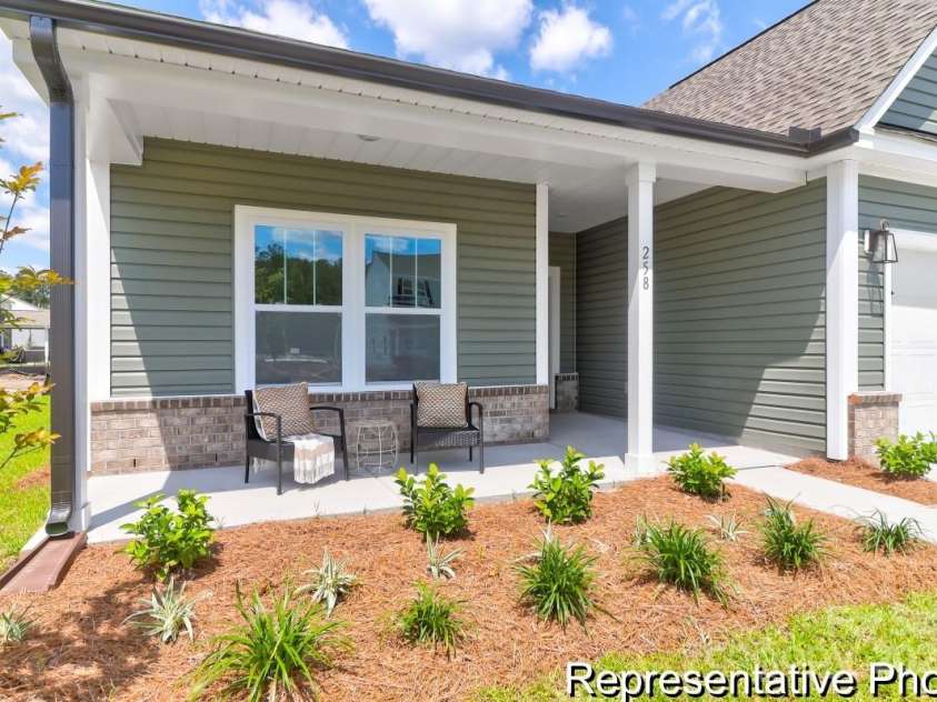 1753 Autumn Banks Way, High Shoals, NC 28077.  MLS# CAR4315996, YatesRealty ID 3102. 