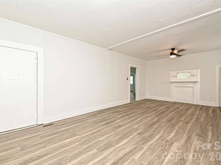 613 Liberty Street, Salisbury, NC 28144.  MLS# CAR4392062, YatesRealty ID 31020. 