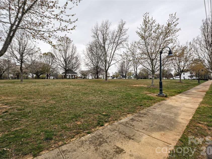 613 Liberty Street, Salisbury, NC 28144.  MLS# CAR4392062, YatesRealty ID 31020. 