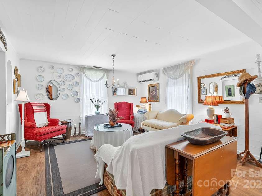 665 Upper Pig Pen Road, Green Mountain, NC 28740.  MLS# CAR4283840, YatesRealty ID 31020. 