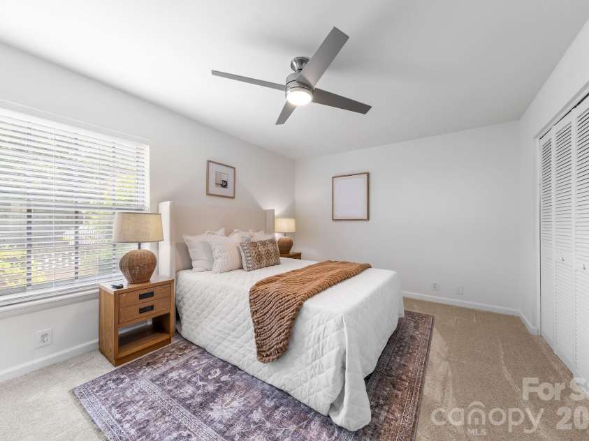 2630 Park Road, Charlotte, NC 28209.  MLS# CAR4396272, YatesRealty ID 31021. 