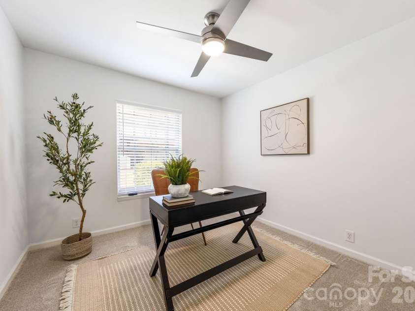 2630 Park Road, Charlotte, NC 28209.  MLS# CAR4396272, YatesRealty ID 31021. 