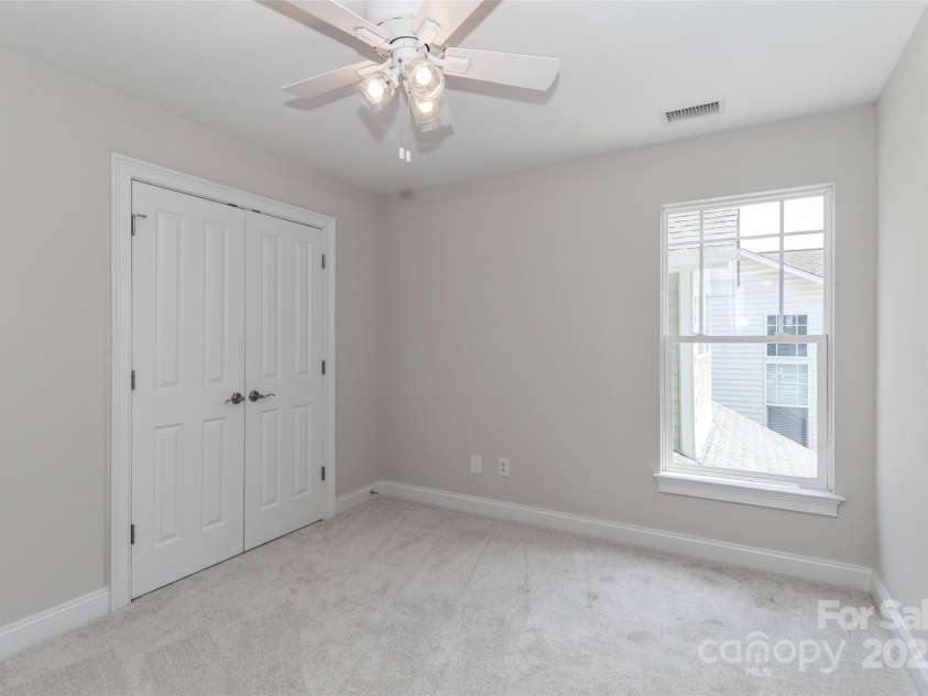 15630 Sagefield Drive, Huntersville, NC 28078.  MLS# CAR4279770, YatesRealty ID 31025. New carpet!