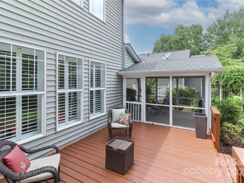 15630 Sagefield Drive, Huntersville, NC 28078.  MLS# CAR4279770, YatesRealty ID 31025. Perfect spot to unwind after a long day!