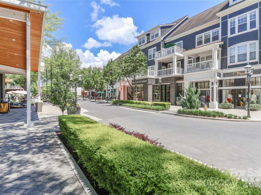 15630 Sagefield Drive, Huntersville, NC 28078.  MLS# CAR4279770, YatesRealty ID 31025. Prime location — Birkdale Village’s shops and cafes are just down the road!