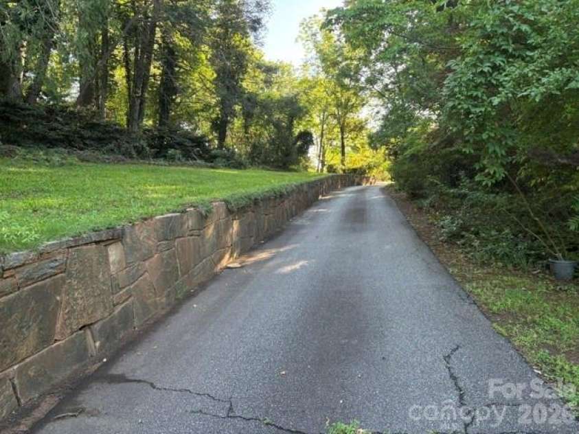 255 Glengarnock Road, Tryon, NC 28782.  MLS# CAR4392820, YatesRealty ID 31025. 