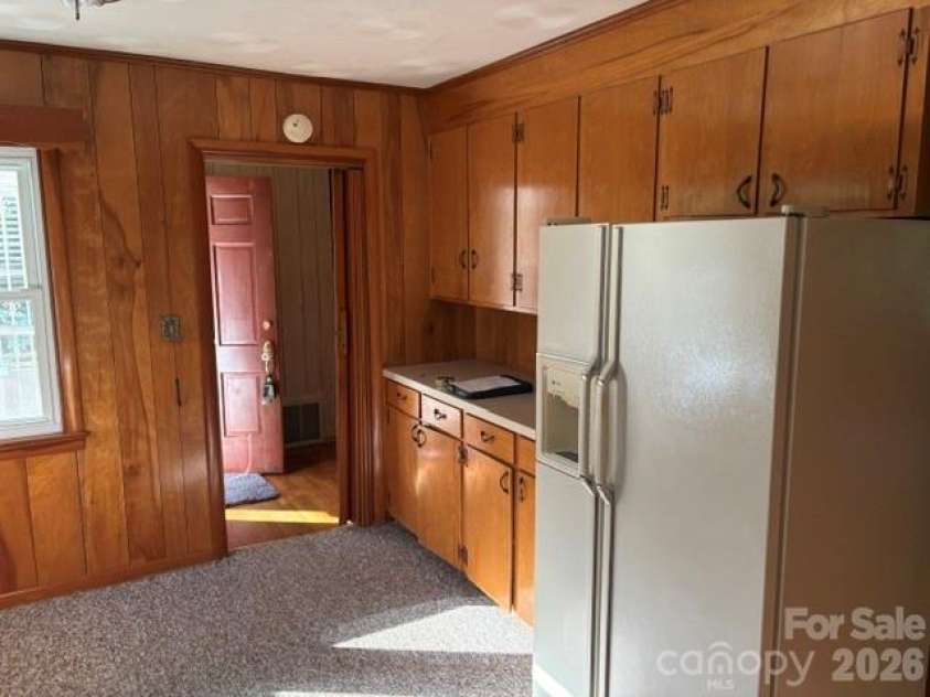 255 Glengarnock Road, Tryon, NC 28782.  MLS# CAR4392820, YatesRealty ID 31025. 