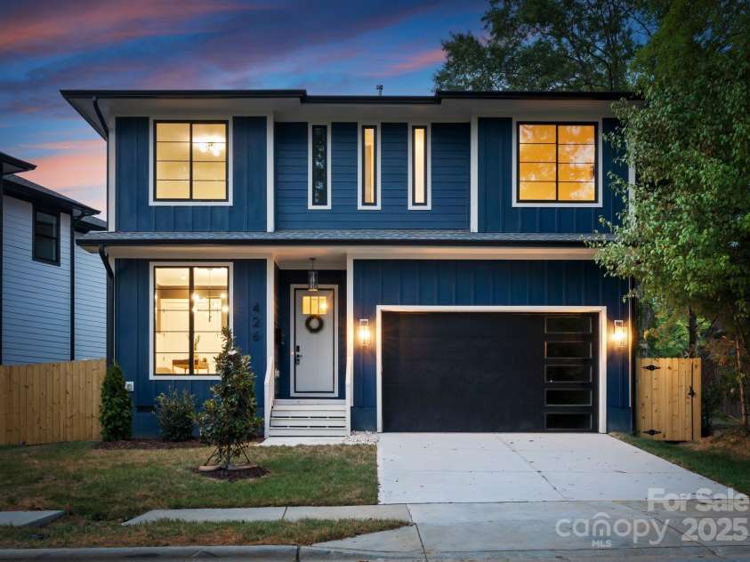 426 Cama Street, Charlotte, NC 28217.  MLS# CAR4282816, YatesRealty ID 31026. 