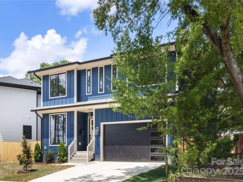 426 Cama Street, Charlotte, NC 28217.  MLS# CAR4282816, YatesRealty ID 31026. 