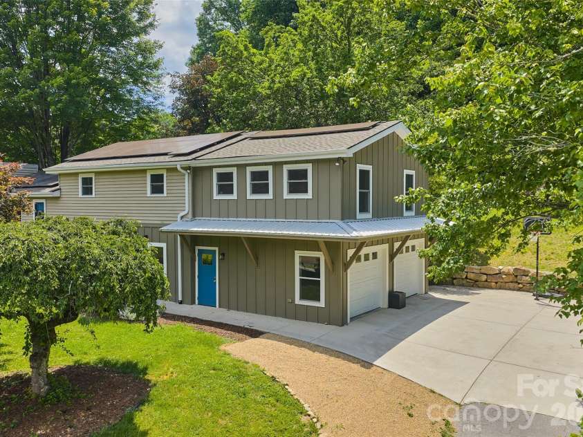 1574 Cashiers Valley Road, Brevard, NC 28712.  MLS# CAR4394169, YatesRealty ID 31027. 