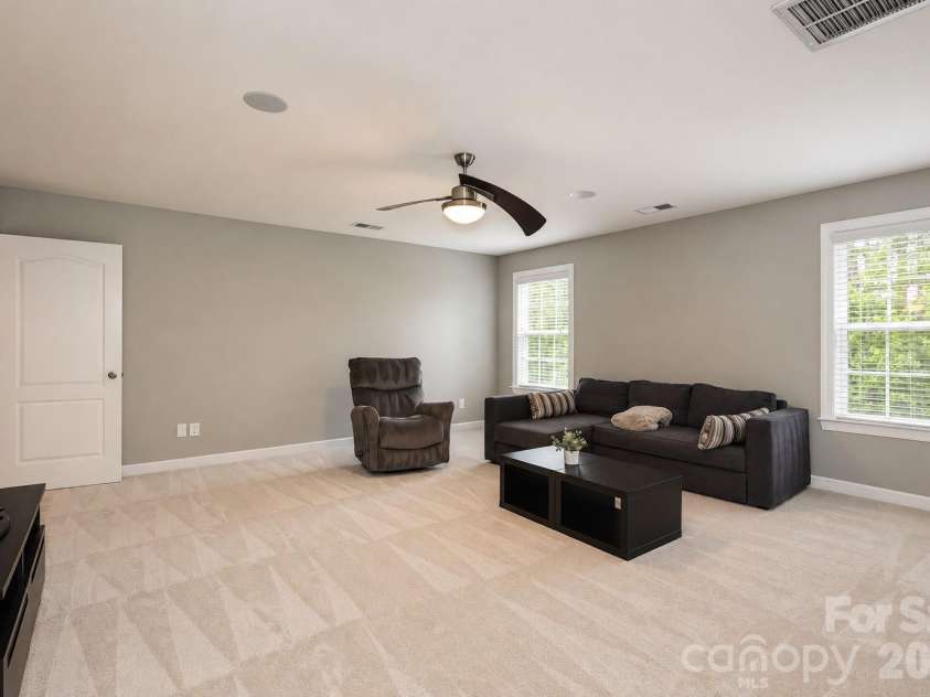 2412 Hamlet Court, Matthews, NC 28105.  MLS# CAR4394300, YatesRealty ID 31028. Bonus/Bedrom