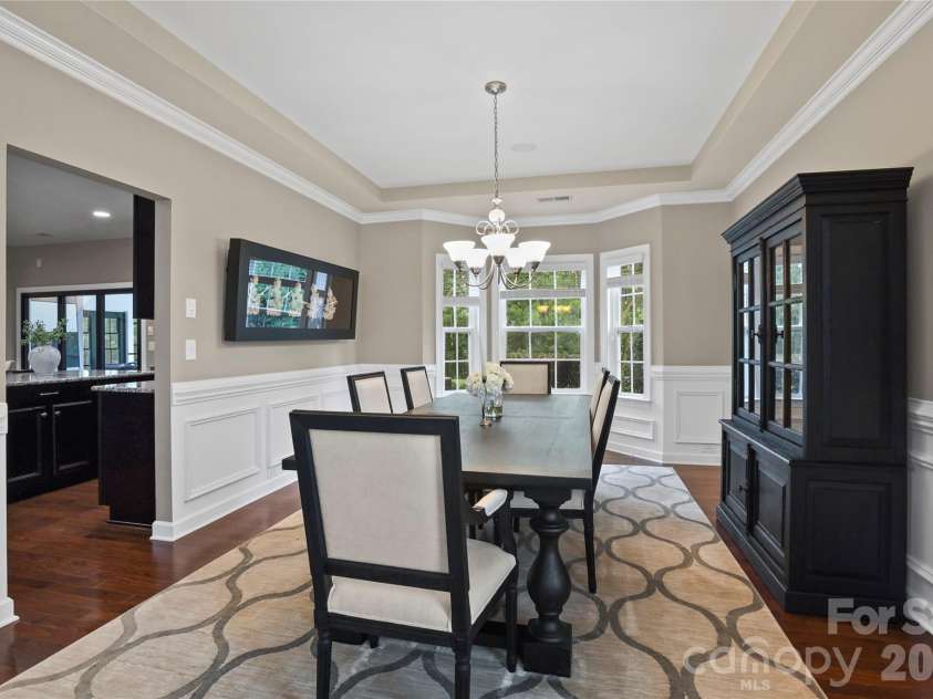 2412 Hamlet Court, Matthews, NC 28105.  MLS# CAR4394300, YatesRealty ID 31028. Dining Room