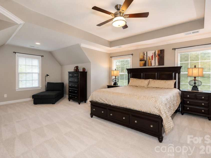 2412 Hamlet Court, Matthews, NC 28105.  MLS# CAR4394300, YatesRealty ID 31028. Primary Bedroom