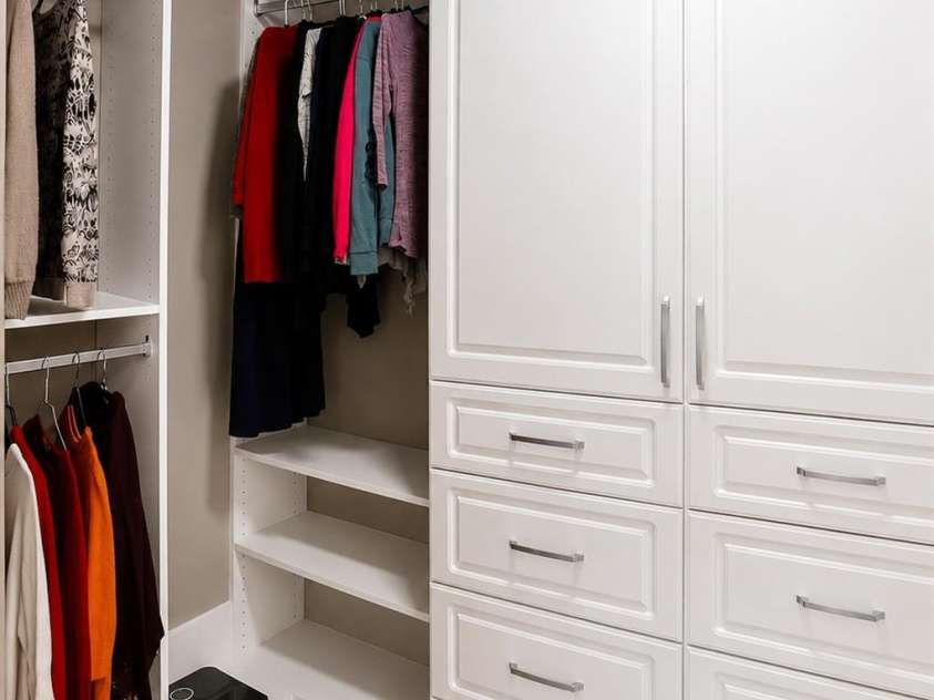 2412 Hamlet Court, Matthews, NC 28105.  MLS# CAR4394300, YatesRealty ID 31028. Primary closet
