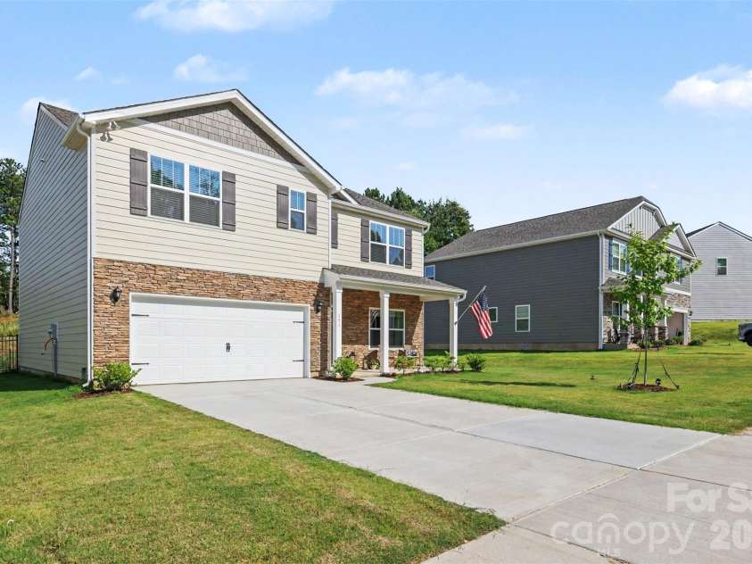 151 Rustling Waters Drive, Mooresville, NC 28117.  MLS# CAR4392530, YatesRealty ID 31029. 