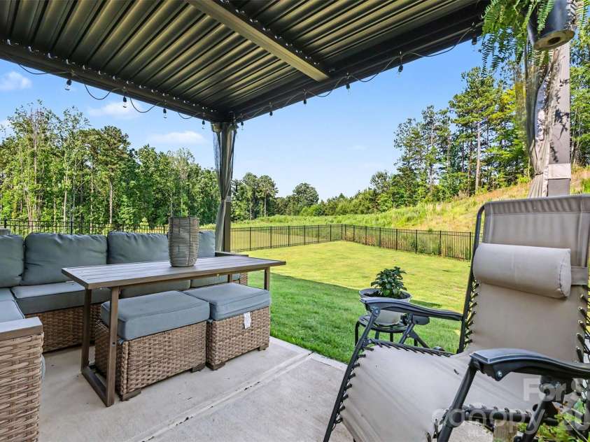 151 Rustling Waters Drive, Mooresville, NC 28117.  MLS# CAR4392530, YatesRealty ID 31029. 