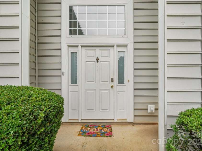15123 Rothesay Drive, Charlotte, NC 28277.  MLS# CAR4287245, YatesRealty ID 31029. 