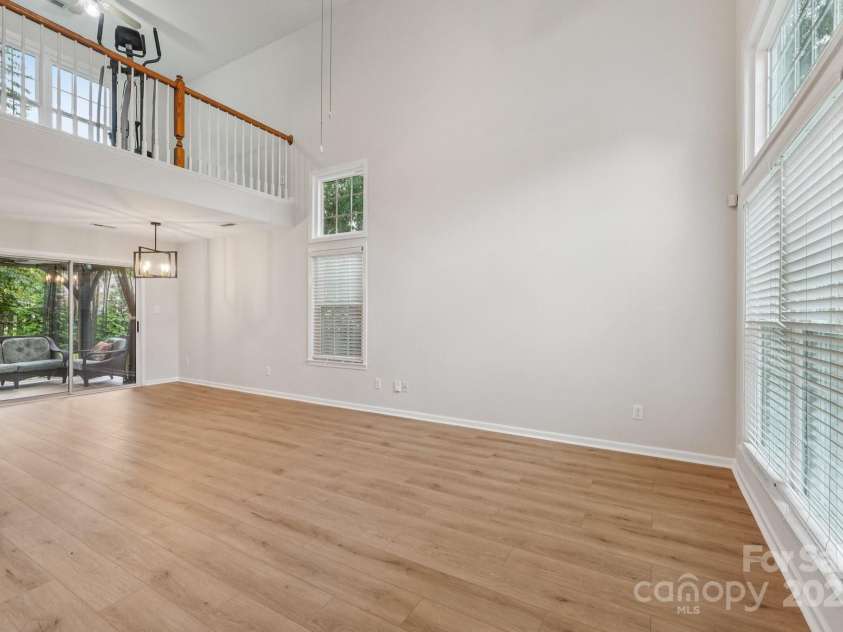 15123 Rothesay Drive, Charlotte, NC 28277.  MLS# CAR4287245, YatesRealty ID 31029. 