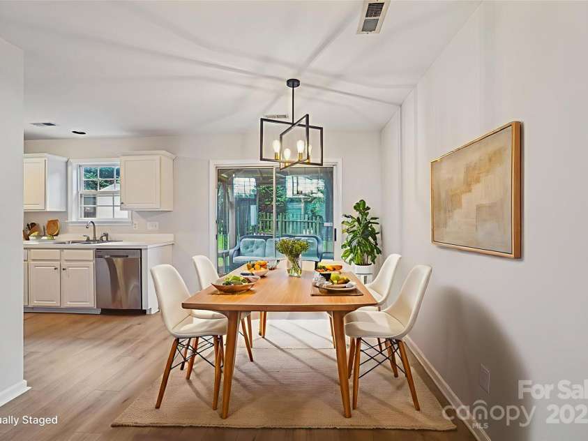 15123 Rothesay Drive, Charlotte, NC 28277.  MLS# CAR4287245, YatesRealty ID 31029. 