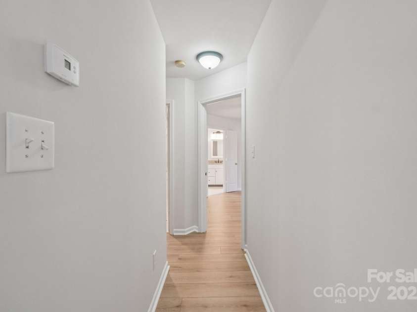 15123 Rothesay Drive, Charlotte, NC 28277.  MLS# CAR4287245, YatesRealty ID 31029. 