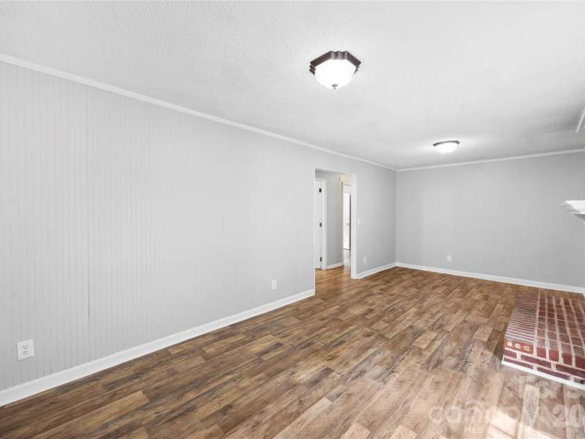 2615 Maggie Lane, Rock Hill, SC 29730.  MLS# CAR4394505, YatesRealty ID 31030. 