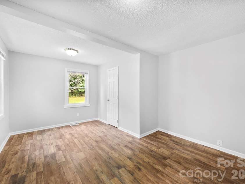 2615 Maggie Lane, Rock Hill, SC 29730.  MLS# CAR4394505, YatesRealty ID 31030. 