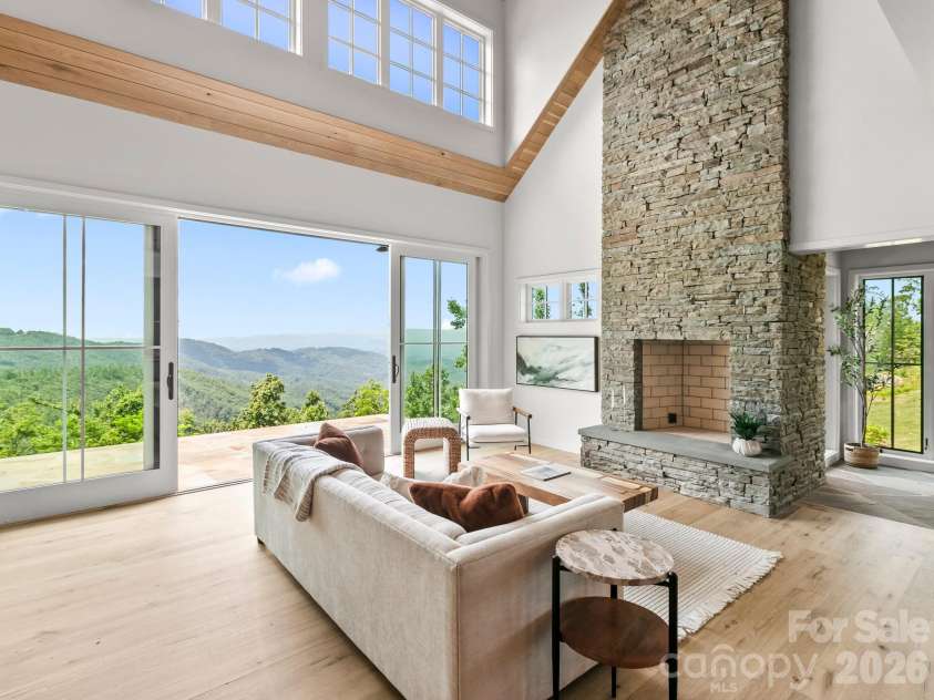 41 Windy Ridge Trail, Asheville, NC 28804.  MLS# CAR4387701, YatesRealty ID 31031. 