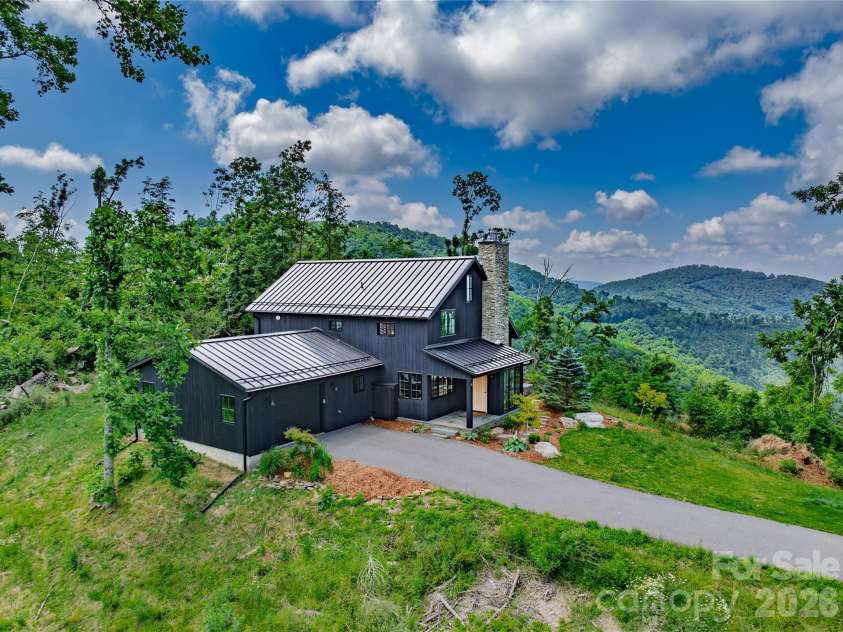 41 Windy Ridge Trail, Asheville, NC 28804.  MLS# CAR4387701, YatesRealty ID 31031. 