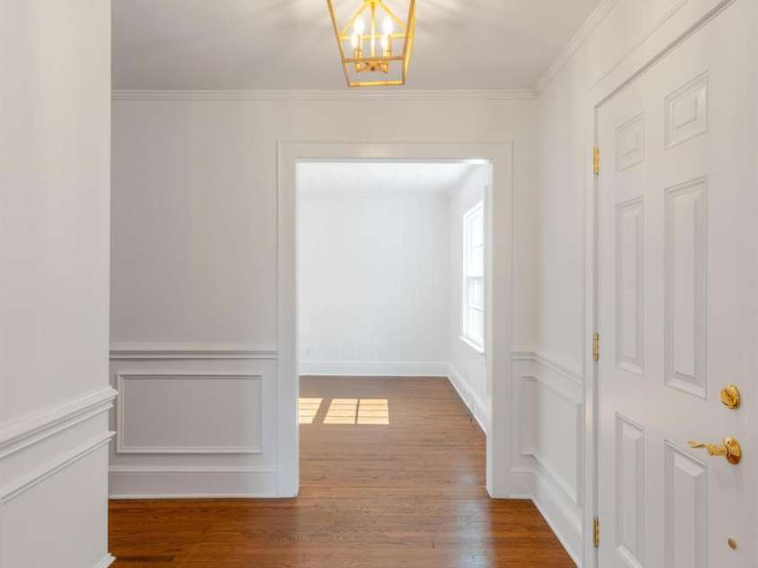 256 Oakhurst Road, Statesville, NC 28677.  MLS# CAR4284992, YatesRealty ID 31032. 