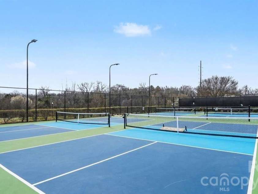 5035 HAVENCREST Drive, Fort Mill, SC 29715.  MLS# CAR4389378, YatesRealty ID 31032. 