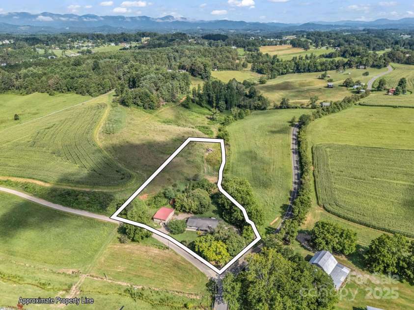 430 Mag Sluder Road, Alexander, NC 28701.  MLS# CAR4286393, YatesRealty ID 31033. 