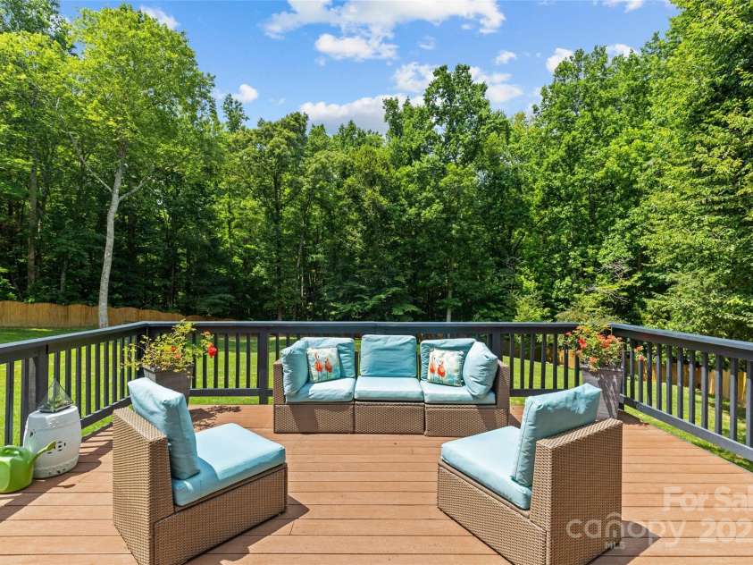 3020 Waxhaw Crossing Drive, Waxhaw, NC 28173.  MLS# CAR4272601, YatesRealty ID 31034. 