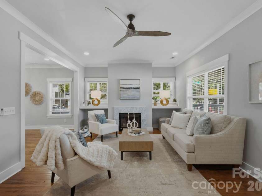 1416 Parkwood Avenue, Charlotte, NC 28205.  MLS# CAR4388760, YatesRealty ID 31035. 