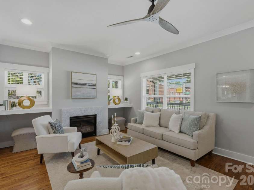 1416 Parkwood Avenue, Charlotte, NC 28205.  MLS# CAR4420784, YatesRealty ID 31035. 