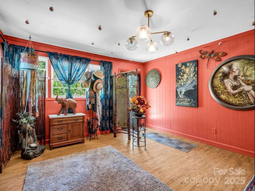 226 Substation Street, Hendersonville, NC 28792.  MLS# CAR4265735, YatesRealty ID 31036. Living Room