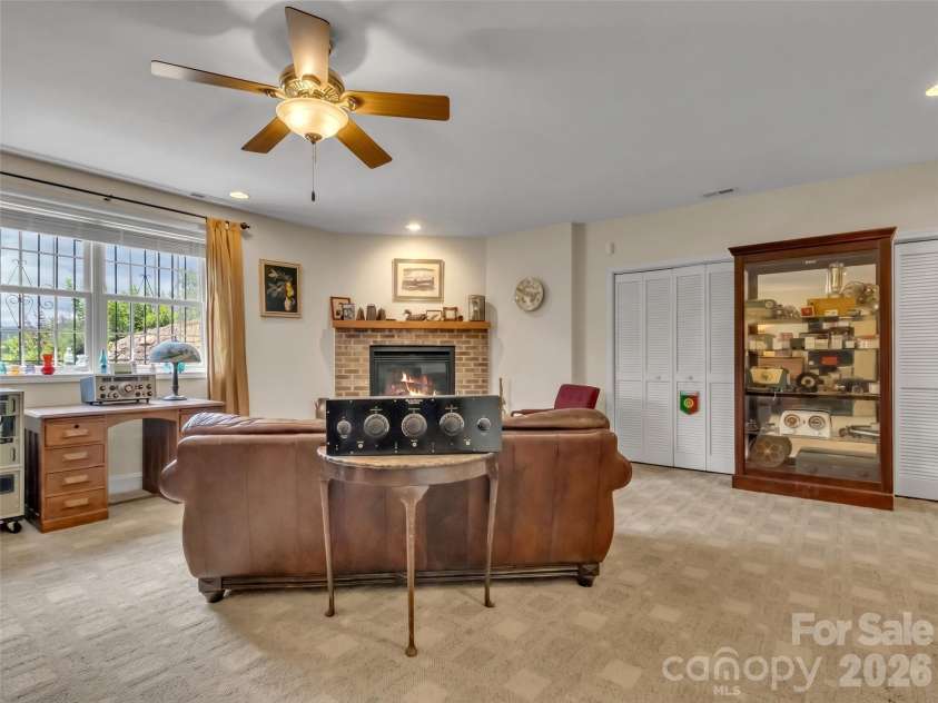 99 Mary Gray Drive, Clyde, NC 28721.  MLS# CAR4389889, YatesRealty ID 31036. 