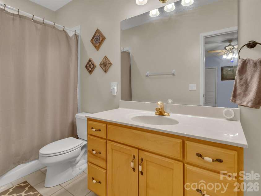 99 Mary Gray Drive, Clyde, NC 28721.  MLS# CAR4389889, YatesRealty ID 31036. 
