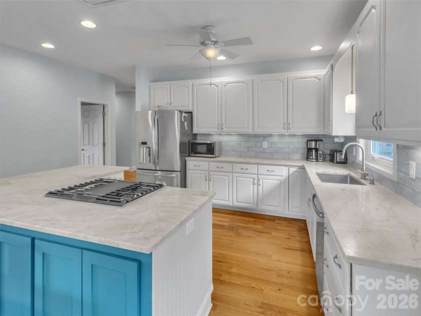 99 Mary Gray Drive, Clyde, NC 28721.  MLS# CAR4389889, YatesRealty ID 31036. Updated Kitchen