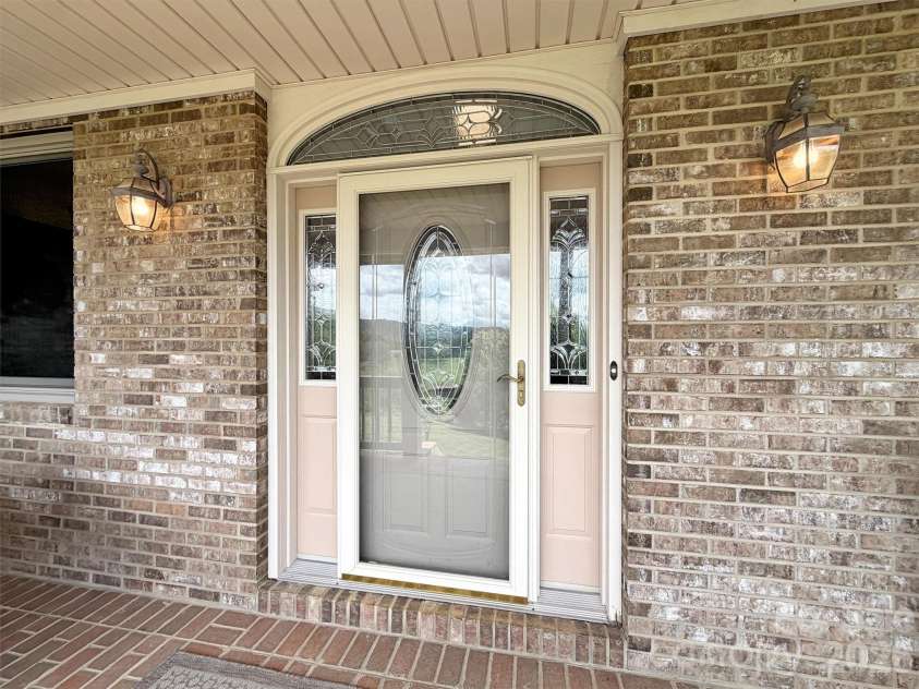99 Mary Gray Drive, Clyde, NC 28721.  MLS# CAR4389889, YatesRealty ID 31036. Welcome!