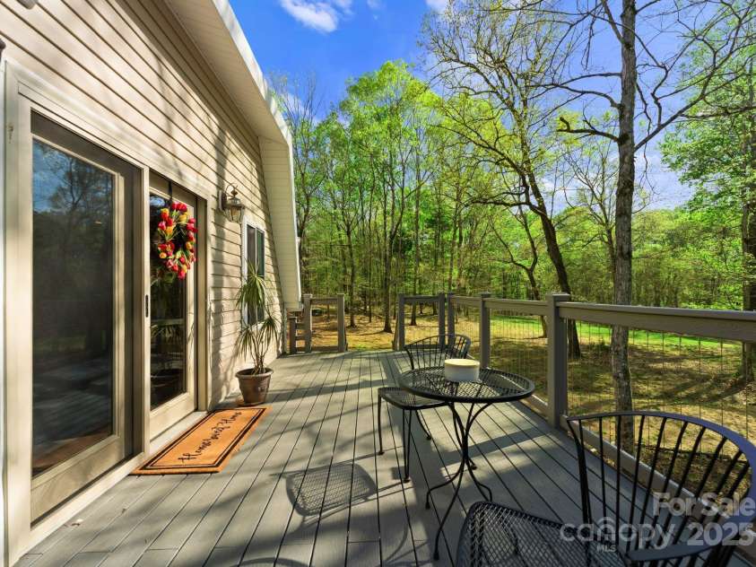 10200 Amsterdam Drive, Mount Pleasant, NC 28124.  MLS# CAR4213612, YatesRealty ID 31037. 