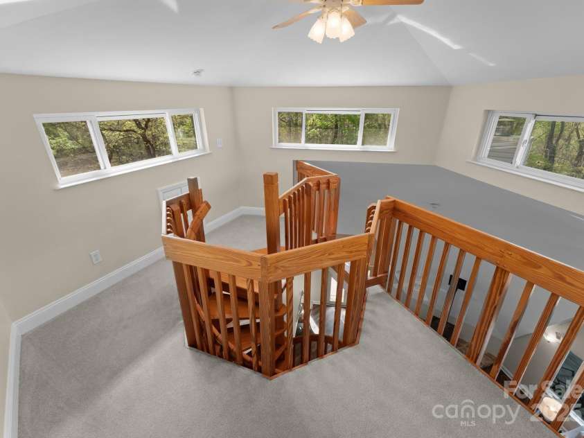 10200 Amsterdam Drive, Mount Pleasant, NC 28124.  MLS# CAR4213612, YatesRealty ID 31037. The cupola on the 3rd level with panoramic views