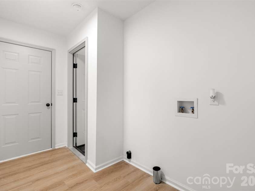 1314 Redland Drive, Gastonia, NC 28054.  MLS# CAR4423725, YatesRealty ID 31037. 