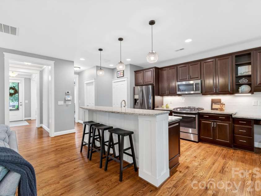 809 Elswick Court, Fort Mill, SC 29708.  MLS# CAR4386301, YatesRealty ID 31038. 