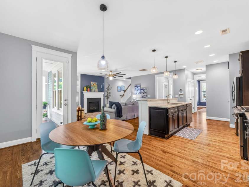 809 Elswick Court, Fort Mill, SC 29708.  MLS# CAR4386301, YatesRealty ID 31038. 