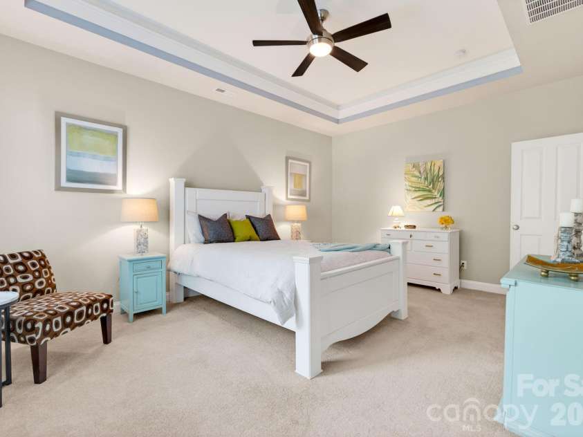 809 Elswick Court, Fort Mill, SC 29708.  MLS# CAR4386301, YatesRealty ID 31038. 