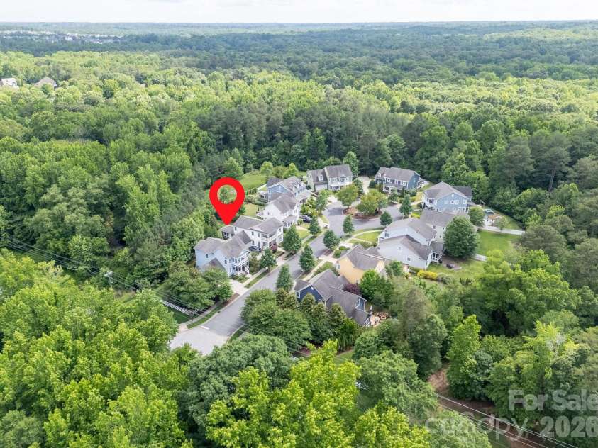 809 Elswick Court, Fort Mill, SC 29708.  MLS# CAR4386301, YatesRealty ID 31038. 