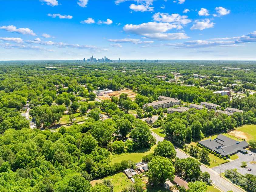 6012 Tuckaseegee Road, Charlotte, NC 28208.  MLS# CAR4252360, YatesRealty ID 31039. 