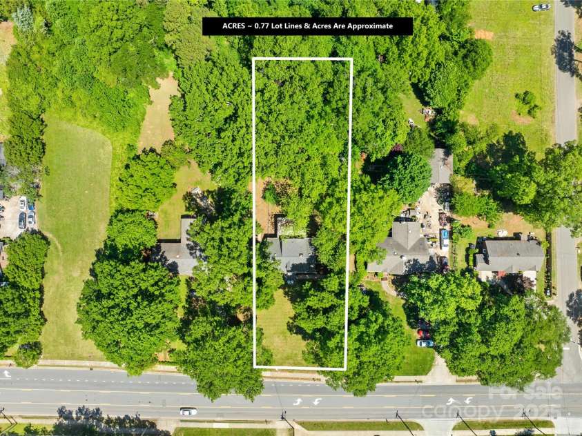 6012 Tuckaseegee Road, Charlotte, NC 28208.  MLS# CAR4252360, YatesRealty ID 31039. 
