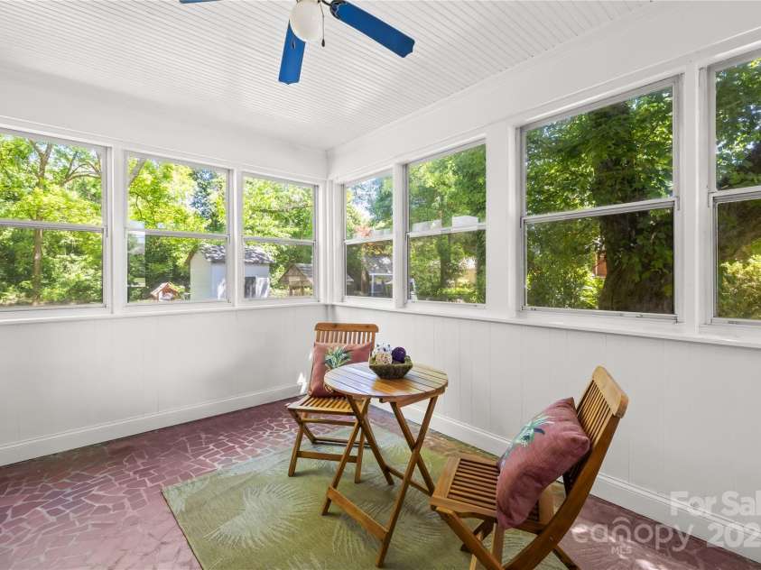 6012 Tuckaseegee Road, Charlotte, NC 28208.  MLS# CAR4252360, YatesRealty ID 31039. 