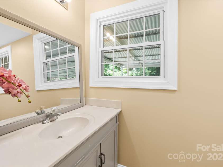 6012 Tuckaseegee Road, Charlotte, NC 28208.  MLS# CAR4252360, YatesRealty ID 31039. 